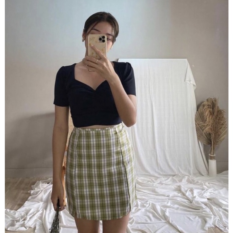 CROP TOP RIB LENGAN KERUT