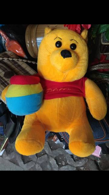 (BISA COD) BONEKA WINNIE THE POOH DARI DAKRON 35x30 cm SOUVENIR JOGJA MAINAN BAYI ANAK HADIAH WISUDA