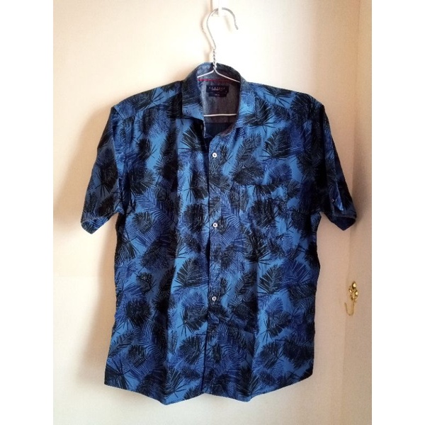 PRELOVED BATIK LENGAN PENDEK PRIA LARUSSO PREMIUM