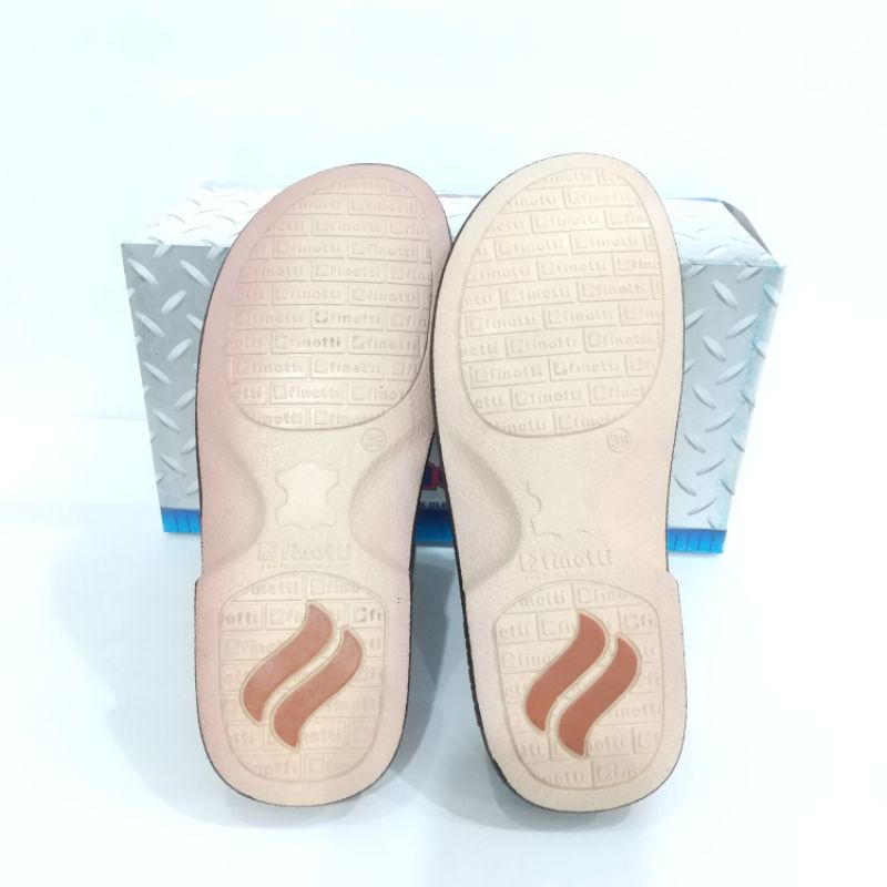 Sandal kuli  finotti VR 01 size 38-42 model jepit jempol | sandal formal | sandal kulit