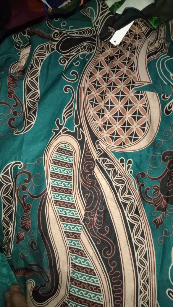 Kemeja Batik Slimfit Top Brand Masa Sekarang