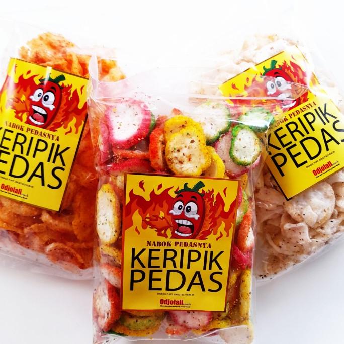 

Paket Aneka Kerupuk Seblak Pedas Khas Bandung Odjolali Snack Murah
