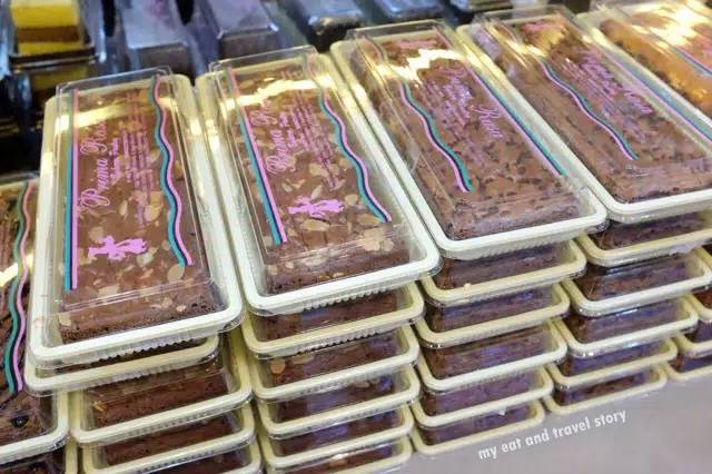 

BROWNIES PANGGANG PRIMARASA ORIGINAL PRIMA RASA BANDUNG SALE PROMO BEST SELLER ALMOND CHOCOCHIPS