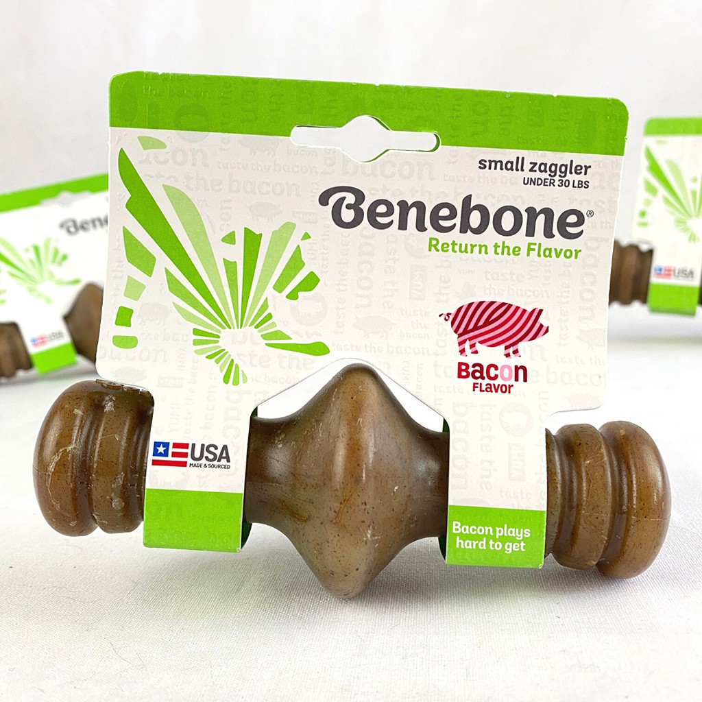 

BENEBONE Mainan Anjing ZAGGLER Bacon