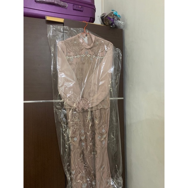 beachylooks gown preloved