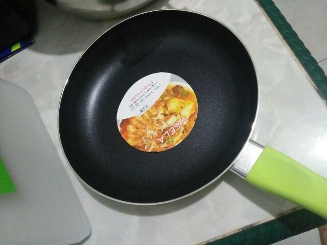 Fry Pan / Kuali / Wajan Teflon Pengorengan Anti Lengket Non Stick