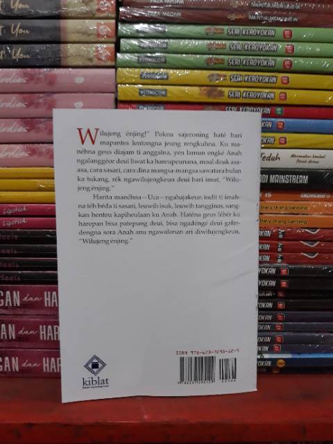 Buku Novel Sunda Wilujeung Enjing Shopee Indonesia