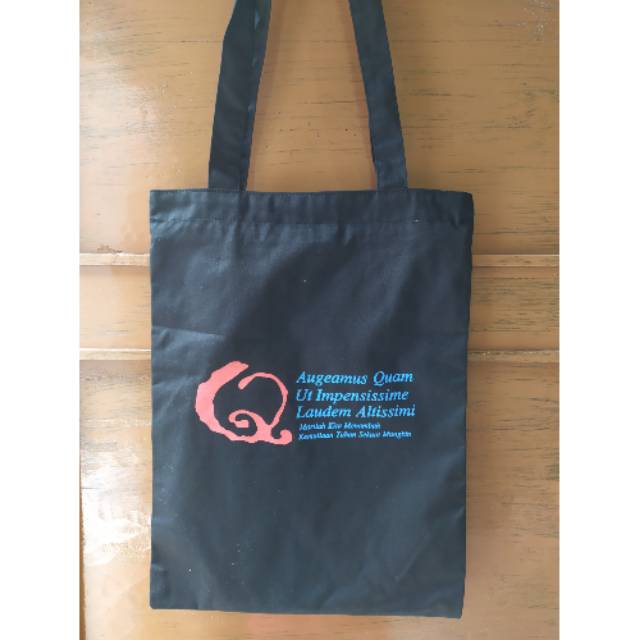 Totebag custom warna