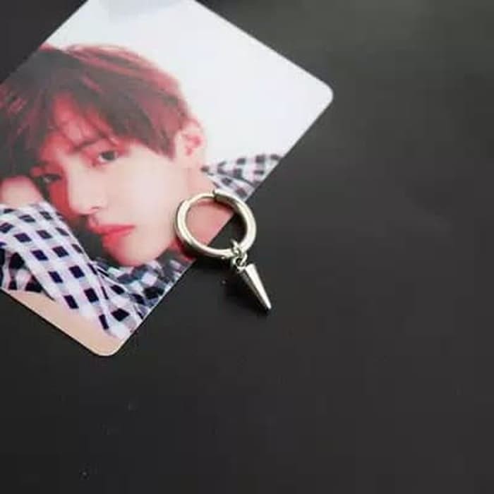 Anting KPOP BTS SUGA Earring Bangtan Boys Anting BTS Pria