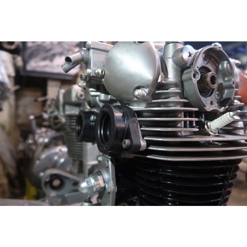 Karet Intake Manifold Yamaha SR 400 / 500 Yamaha XS 650 Kualitas Terbaik