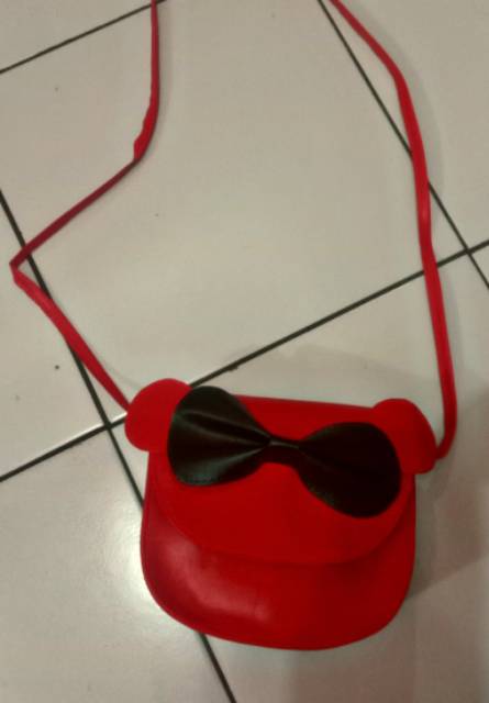 TAS SELEMPANG WANITA MOUSE VITA