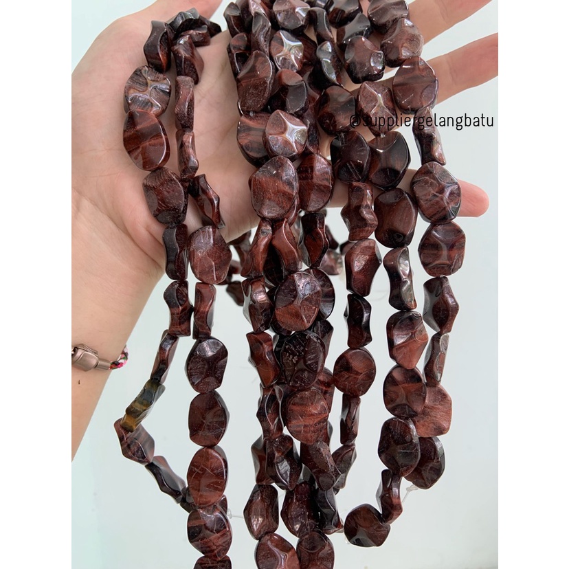 bongkah RED tiger eye RARE 20mm SUPER GRADE biduri sepah MERAH cutting COKLAT