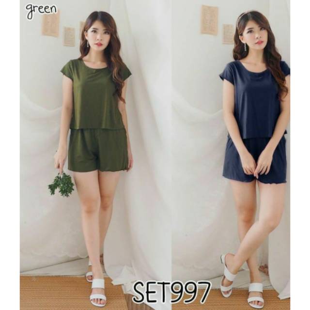 Setelan Outfit/Pakaian Wanita (Atasan-Celana Terpisah)