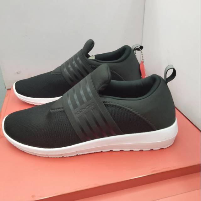 Promo Sepatu cowo cewe Produk BATA ORI Shopee Indonesia Promo Sepatu cowo cewe Produk BATA ORI Shopee Indonesia
