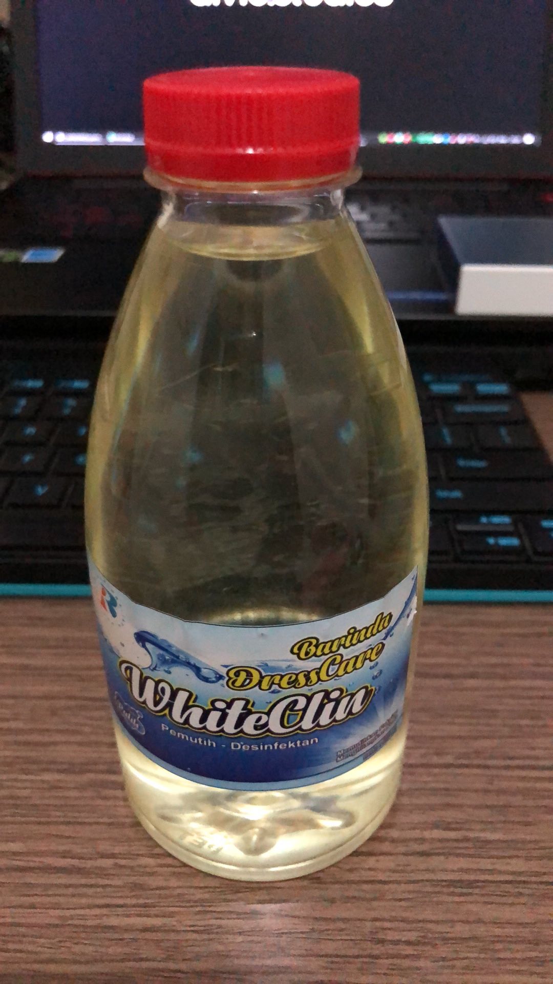 Pemutih Baju Whiteclin 350 Ml (bisa Dijadikan Desinfektan Spt Bayclin)