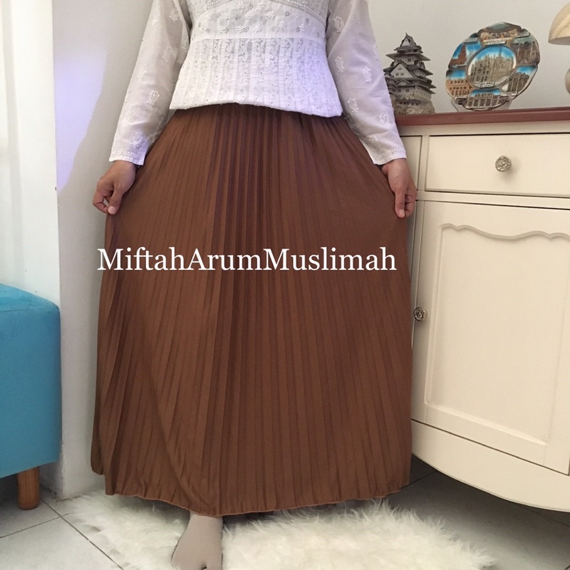 Rok Plisket Hyget Premium