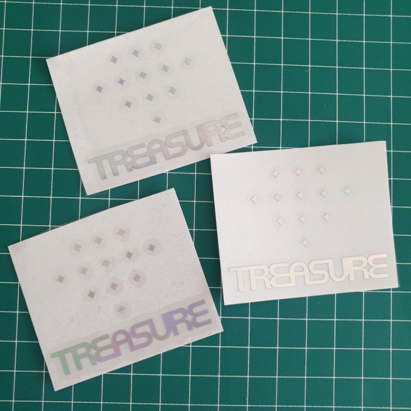 

Stiker Logo TREASURE Hologram