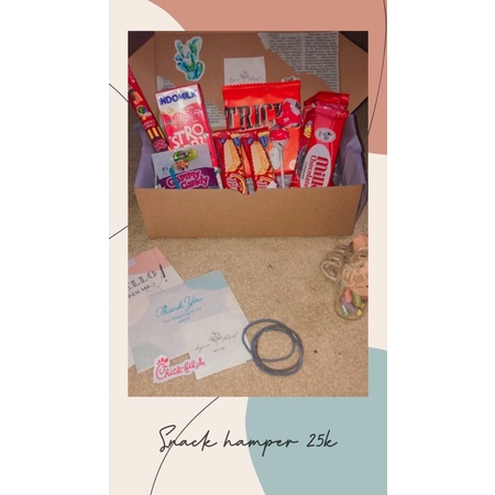 

snack hamper / gift box kado ulang tahun