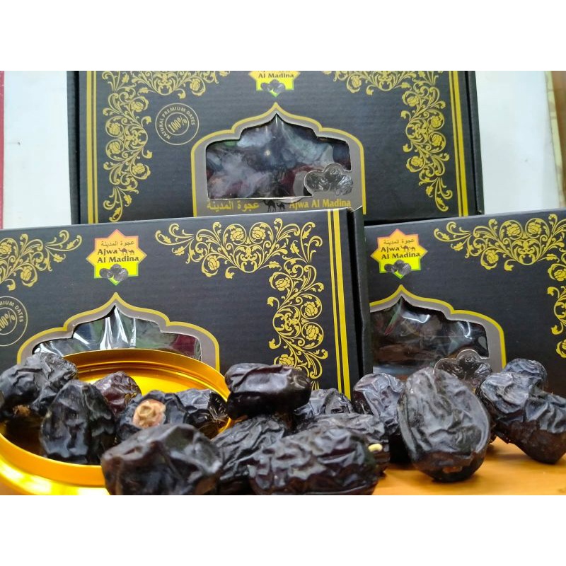 kurma nabi al madina / ajwa premium super jumbo ( grade 1 ) 500gr