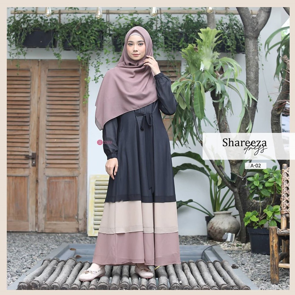 Gamis syar'i ceruti hitam Shareeza dress by Zizara