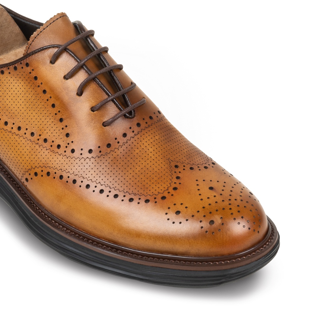 Hector Brogues Tan