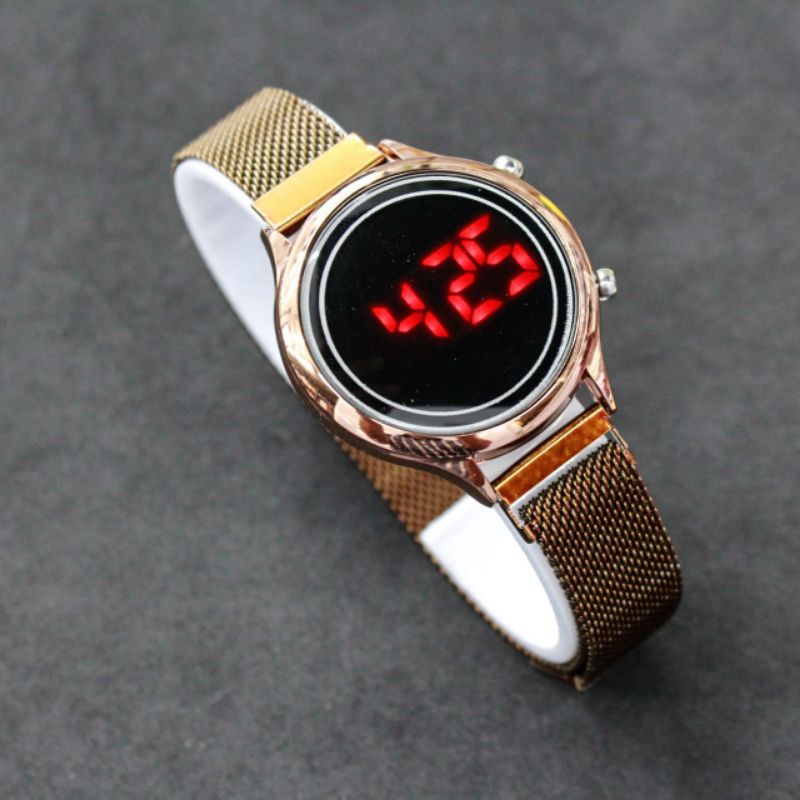 Jam Tangan Wanita LED Digital Circle Convex Rantai Magnet Mesh TERBARU