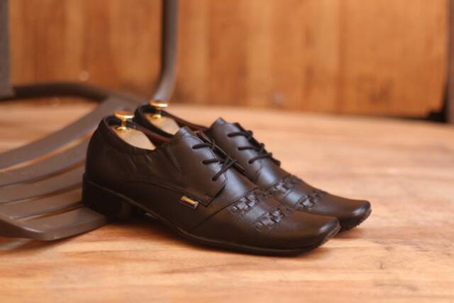 SAEPATU PENTOVEL KULIT ASLI CEVANY SAMAK