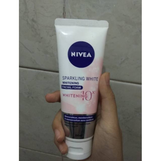 Nivea facial wash / Album snsd i got a boy  SOLD