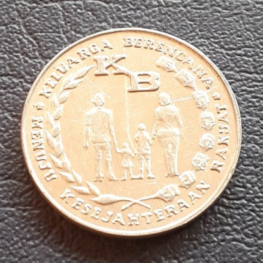 Uang koin kuno 5 rupiah KB besar tahun 1974