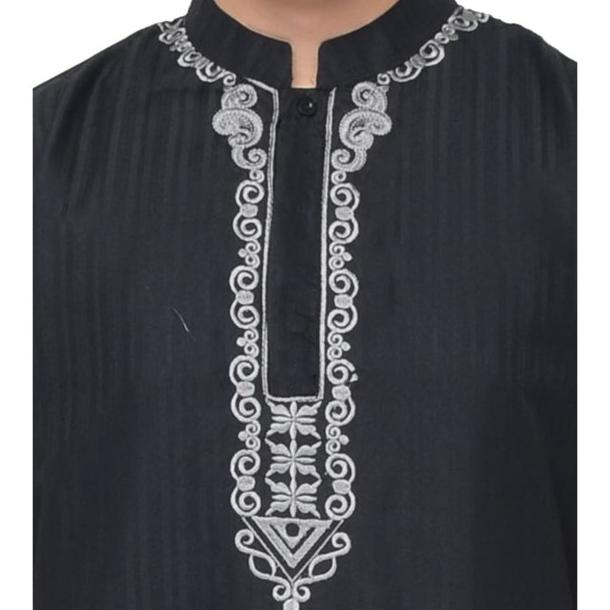 JUBAH GAMIS PRIA BORDIR HITAM LENGAN PENDEK