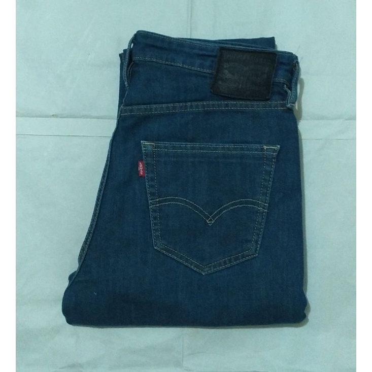 Celana jeans Levis 522 second