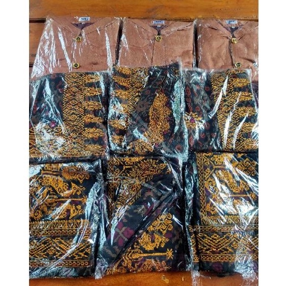 Set Saput Udeng Endek Bordir