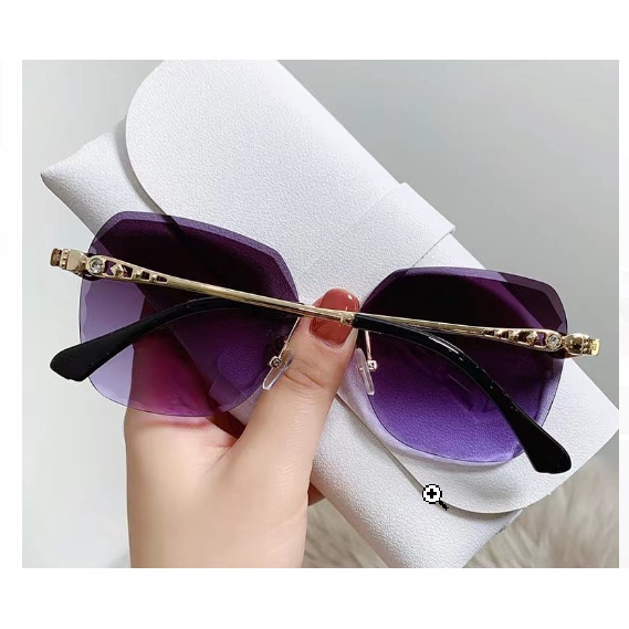 Kacamata Hitam Wanita Korean Fashion Gaya Oversized Frameless KACA MATA Sunglasses