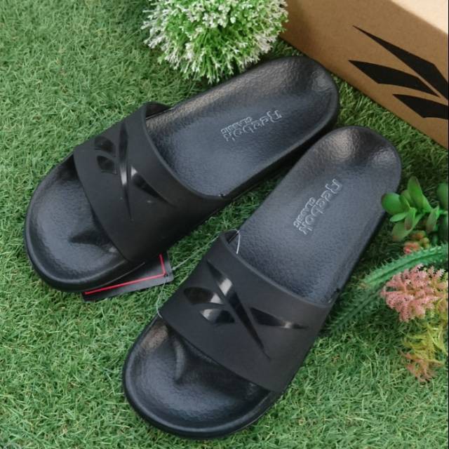 reebok ka sandal