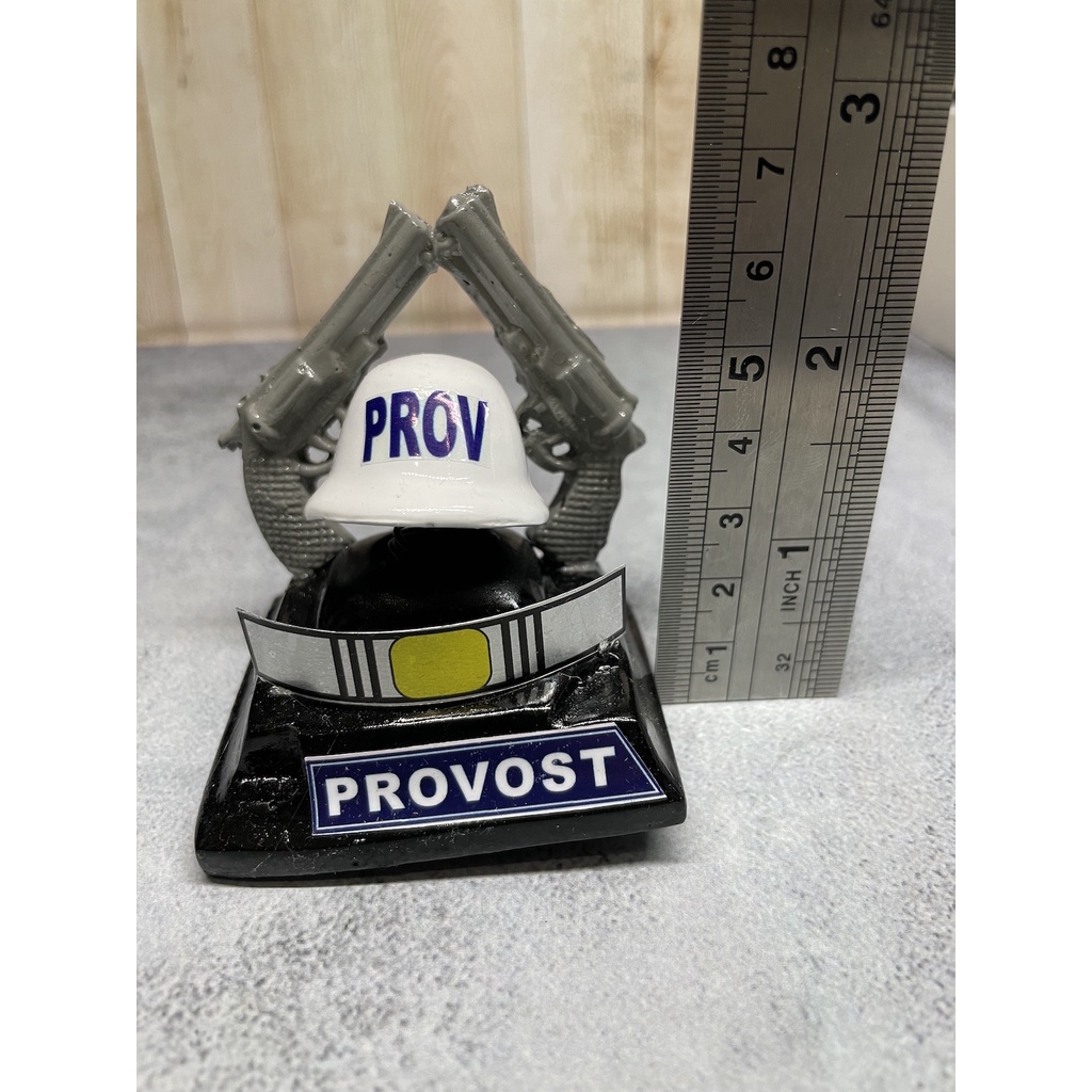 Miniatur Helm Provost  - Patung Provost - Miniatur Pajangan Helm Provost