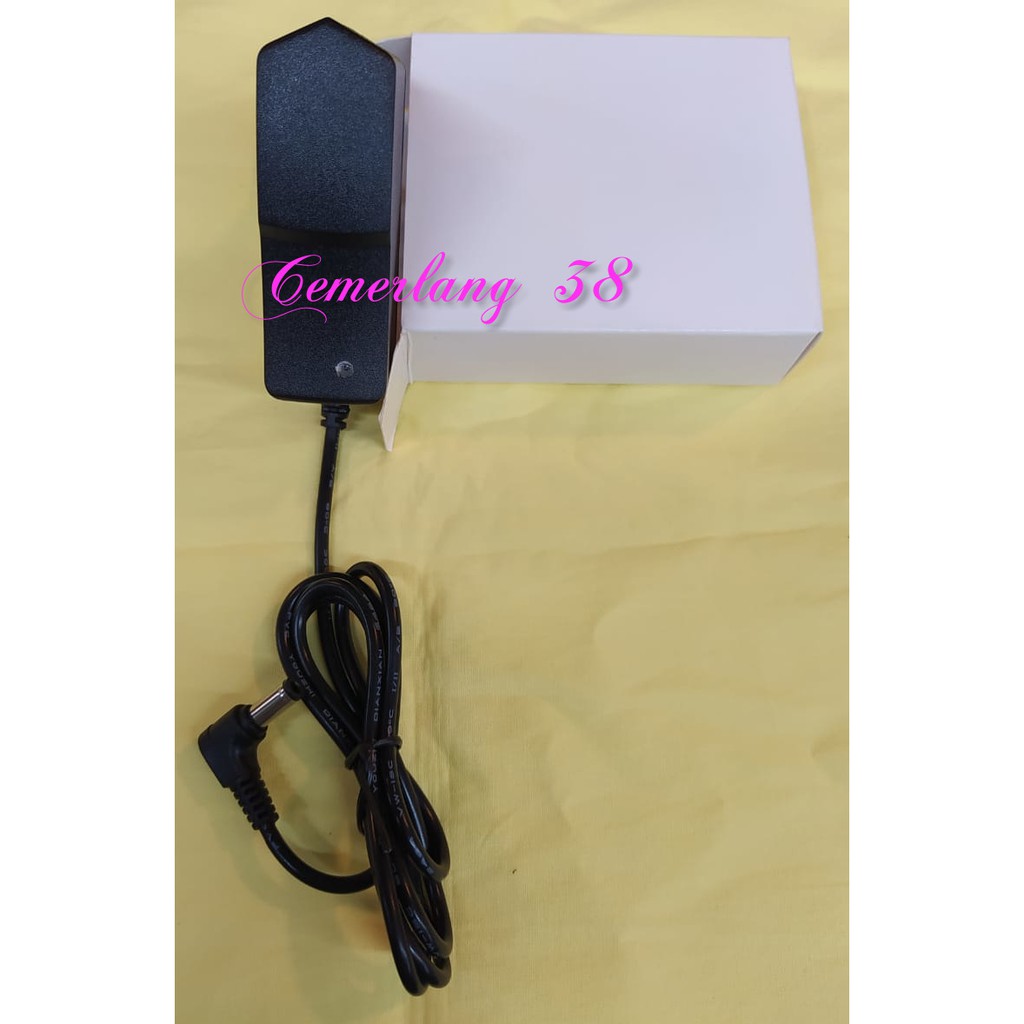 Switching adaptor 3V 1A Body Kecil