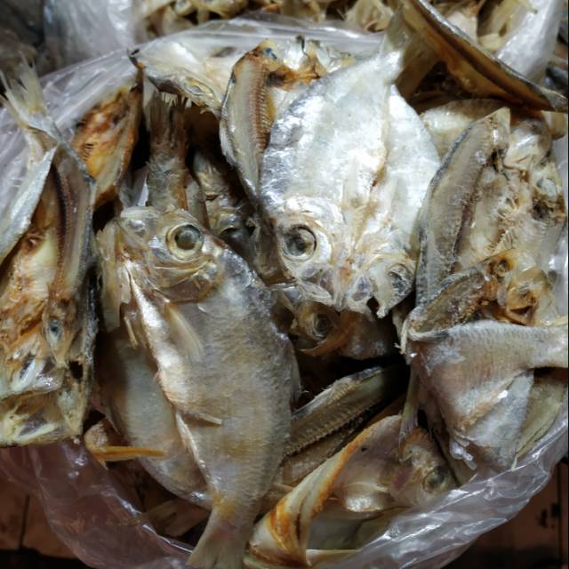 

Ikan Asin belah Kering Medan kemasan 500 gram