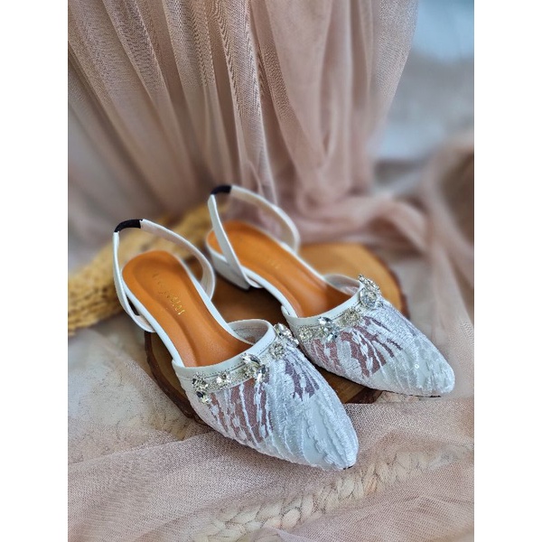 Luna | Sendal wanita | wedding shoes brokat payet |Tali karet |brand Threeladies