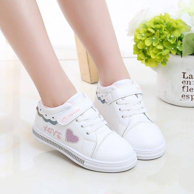 Grosir Restock Sepatu Fashion Import Anak Love C202