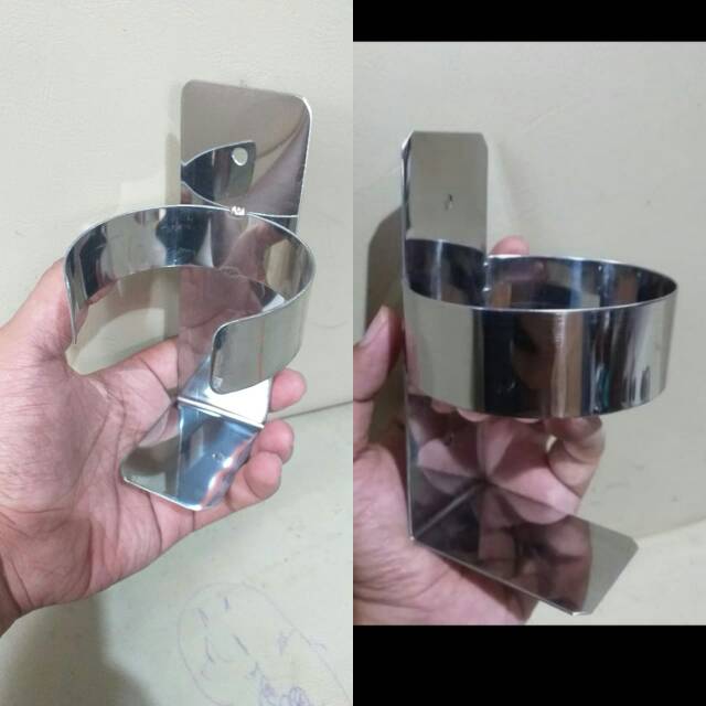 bracket hand sanitizer