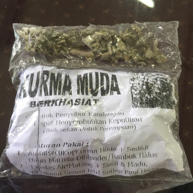 Kurma Muda Kering Daun Marmia Indonesia