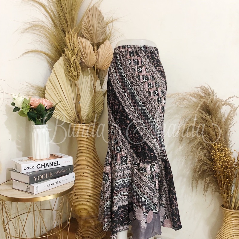 Rok Batik Plisket Duyung-Hana Rose Gold