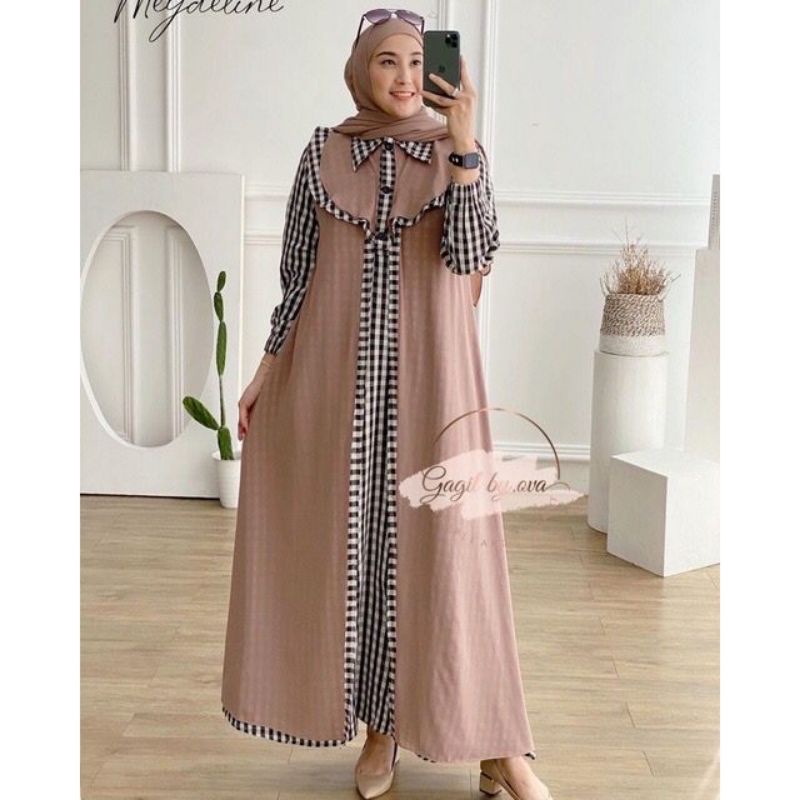 Dress Muslim. Fashion Muslim. Pakaian Wanita. Baju Wanita. Fashion Wanita. Meydeline Dress