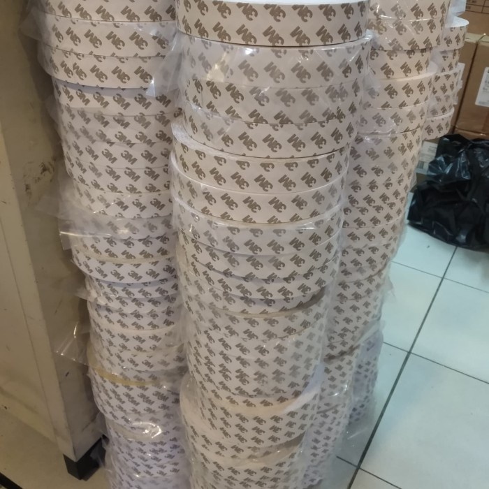 

Murah Double Tape Kertas / Lem Kertas Tipis Bolak-Balik 24Mm X 50M Gilaa!!!