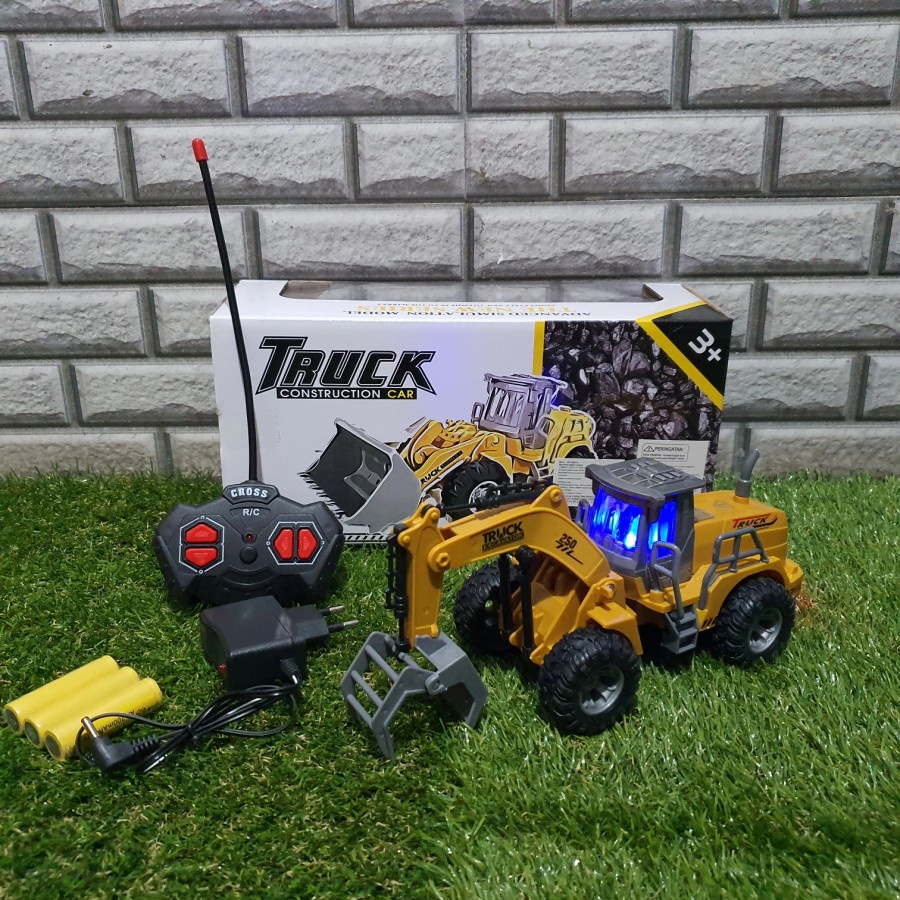 RC TRUK BEKO TRAKTOR BATRE CHARGE - REMOT KONTROL KONTRUKSI