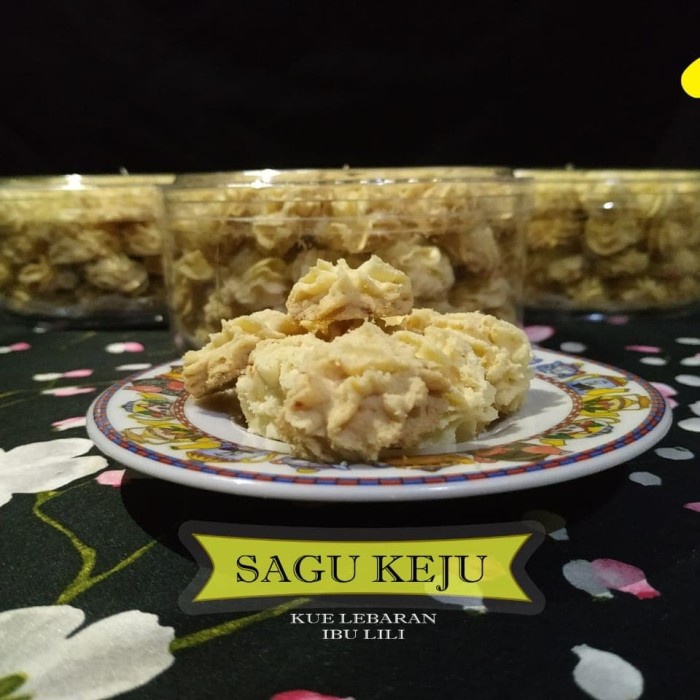 

kue kering lebaran super enak homemade salju,nastar,soun,sagukeju dll