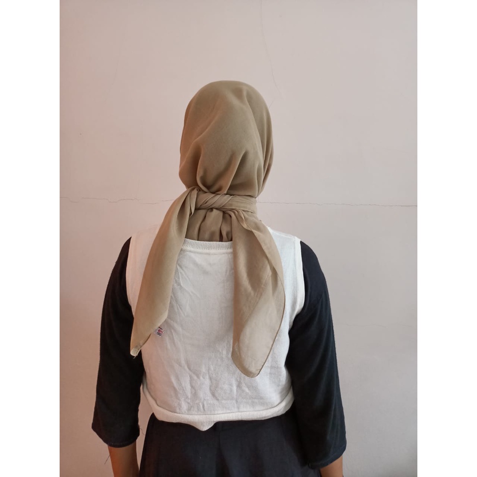 Cod Korean Vest Rajut Kekinian / Rajut Vest Kekinian