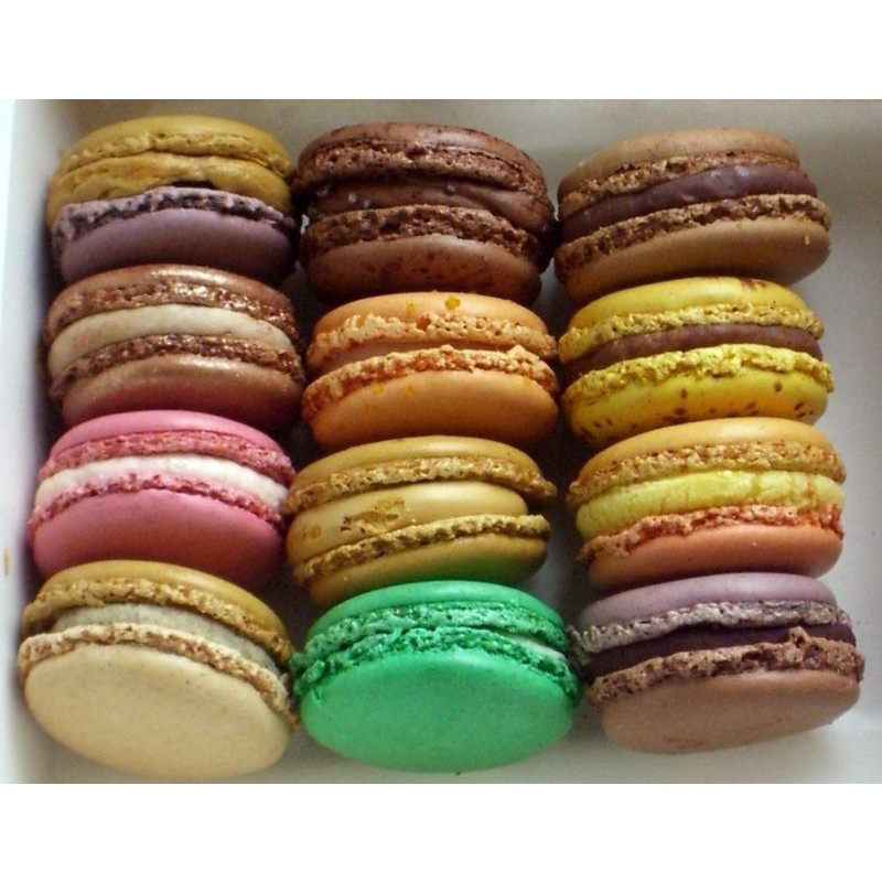 

Reguler macaron 5-6cm ecer 100% ALMOND ASLI