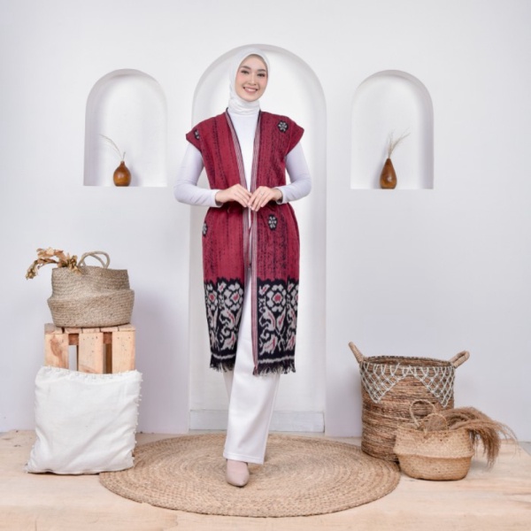 Dijual Pranaya Outer Tunik Etnik Tenun Ikat Dakara Indonesia Murah