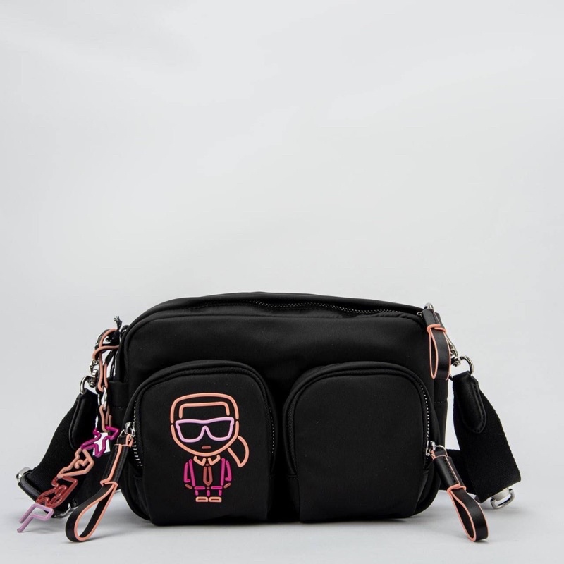 Tas karl ikonik biarritz nylon shoulder bag black
